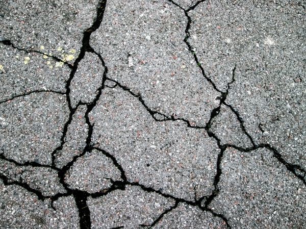 Cost of Driveway Crack Filling in Oklahoma City